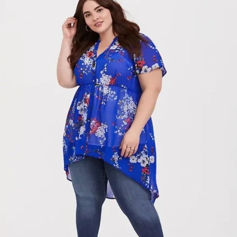 Torrid Lexie Babydoll Royal Blue with Floral Design Chiffon Tunic Size 18/20